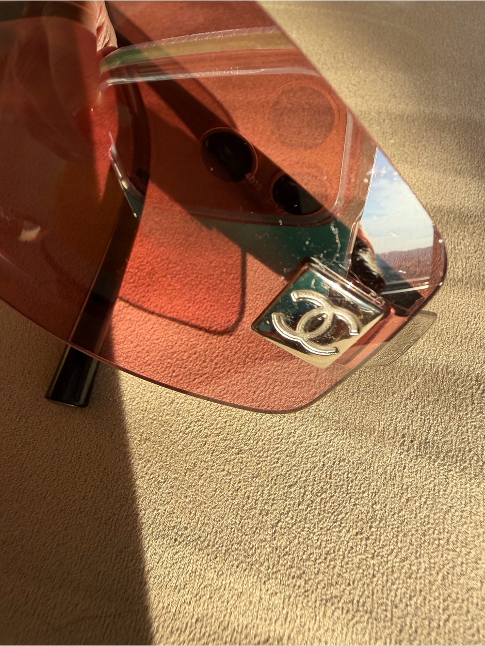 CHANEL Rose Gradient Shield Sunglasses - Picture 2 of 8
